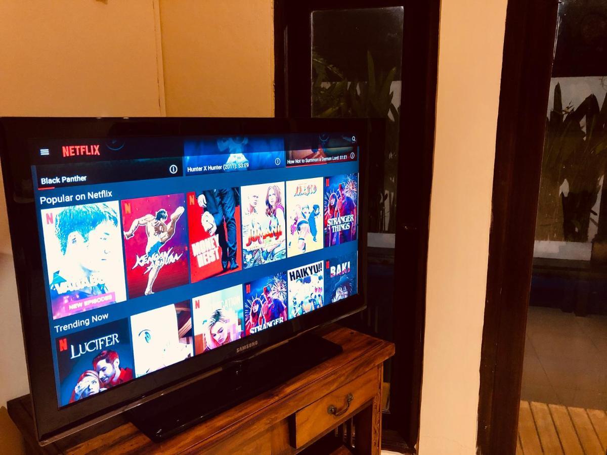Villa Retro 88 塞米亚克 外观 照片